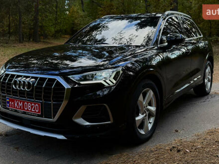 Черный Ауди Ку3, объемом двигателя 1.97 л и пробегом 38 тыс. км за 34200 $, фото 1 на Automoto.ua