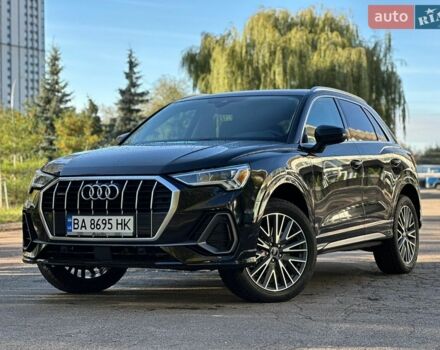 Черный Ауди Ку3, объемом двигателя 2 л и пробегом 100 тыс. км за 23800 $, фото 1 на Automoto.ua
