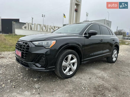 Черный Ауди Ку3, объемом двигателя 2 л и пробегом 63 тыс. км за 19950 $, фото 1 на Automoto.ua