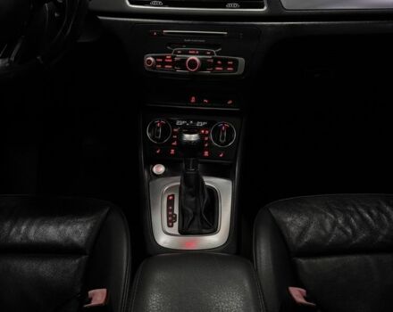 Червоний Ауді Ку3, об'ємом двигуна 2 л та пробігом 94 тис. км за 16600 $, фото 16 на Automoto.ua