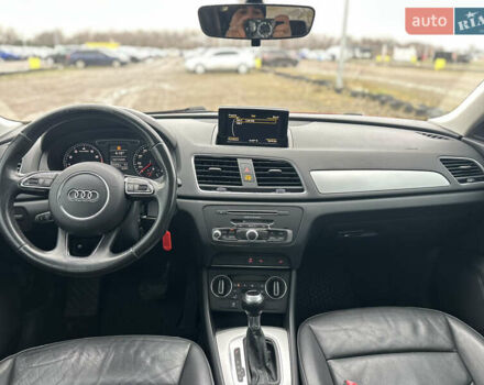 Червоний Ауді Ку3, об'ємом двигуна 1.98 л та пробігом 167 тис. км за 16250 $, фото 16 на Automoto.ua