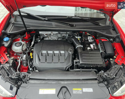 Красный Ауди Ку3, объемом двигателя 2 л и пробегом 95 тыс. км за 27700 $, фото 44 на Automoto.ua