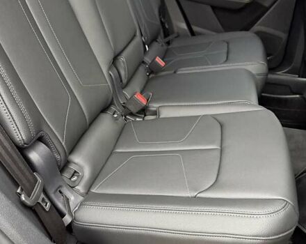 Красный Ауди Ку3, объемом двигателя 1.98 л и пробегом 95 тыс. км за 33700 $, фото 48 на Automoto.ua