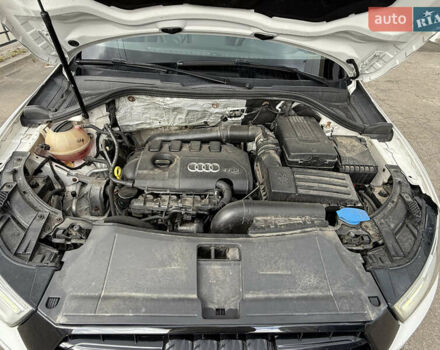 Ауди Ку3, объемом двигателя 1.98 л и пробегом 150 тыс. км за 16000 $, фото 4 на Automoto.ua