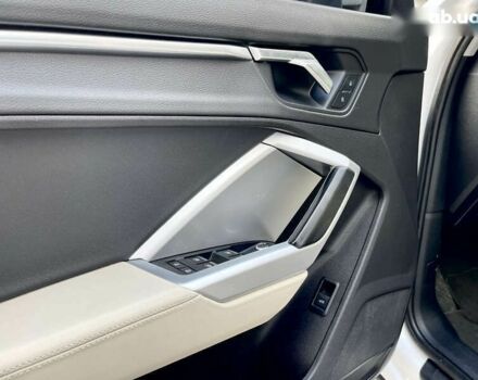 Ауди Ку3, объемом двигателя 2 л и пробегом 108 тыс. км за 19999 $, фото 15 на Automoto.ua