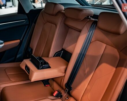 Ауди Ку3 2024 года купить новое авто Ауди Ку3 2024 года от официального дилера Порше Захід Ауди фото