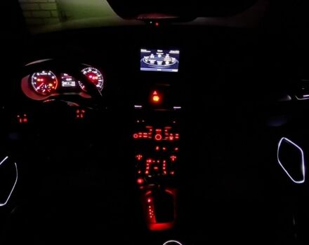 Сірий Ауді Ку3, об'ємом двигуна 2 л та пробігом 128 тис. км за 15700 $, фото 7 на Automoto.ua