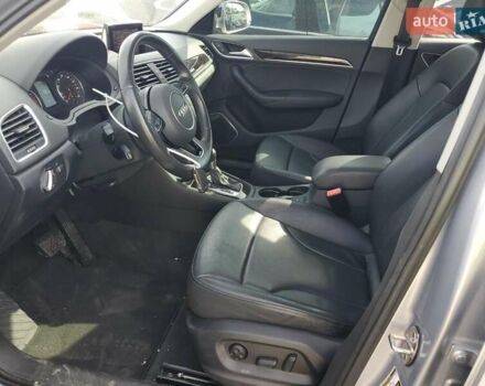 Ауді Ку3 2015 у Черкасах на Automoto.ua Сірий Ауді Ку3, об'ємом двигуна 2 л та пробігом 127 тис. км за 2600 $, фото 6 на Automoto.ua