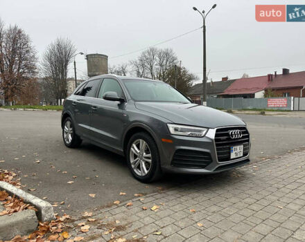 Серый Ауди Ку3, объемом двигателя 2 л и пробегом 152 тыс. км за 16000 $, фото 2 на Automoto.ua