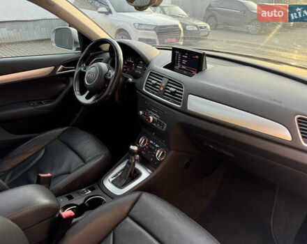 Серый Ауди Ку3, объемом двигателя 2 л и пробегом 190 тыс. км за 13950 $, фото 23 на Automoto.ua