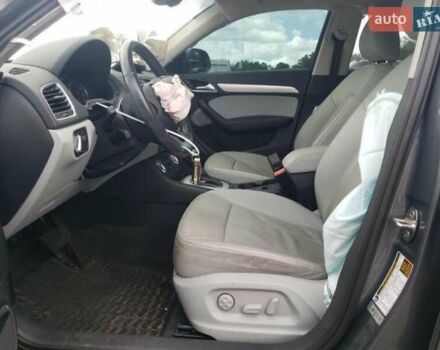 Сірий Ауді Ку3, об'ємом двигуна 2 л та пробігом 98 тис. км за 10500 $, фото 9 на Automoto.ua