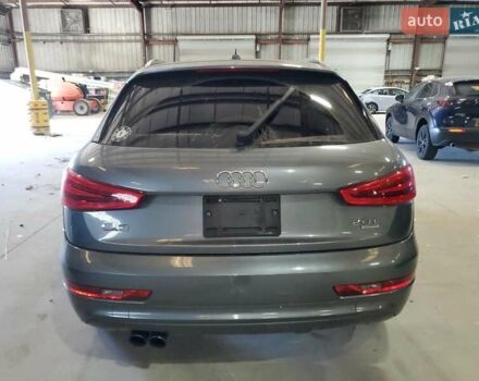 Серый Ауди Ку3, объемом двигателя 1.98 л и пробегом 190 тыс. км за 2400 $, фото 5 на Automoto.ua