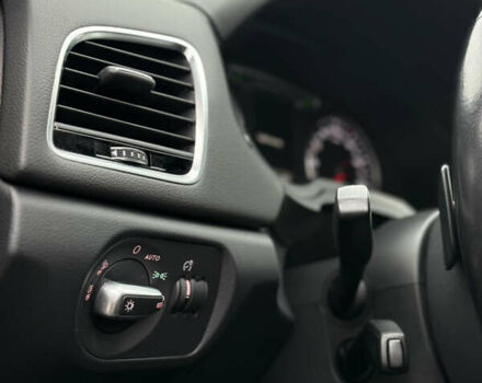 Сірий Ауді Ку3, об'ємом двигуна 2 л та пробігом 142 тис. км за 15950 $, фото 45 на Automoto.ua