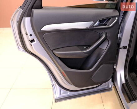 Серый Ауди Ку3, объемом двигателя 2 л и пробегом 128 тыс. км за 13900 $, фото 31 на Automoto.ua