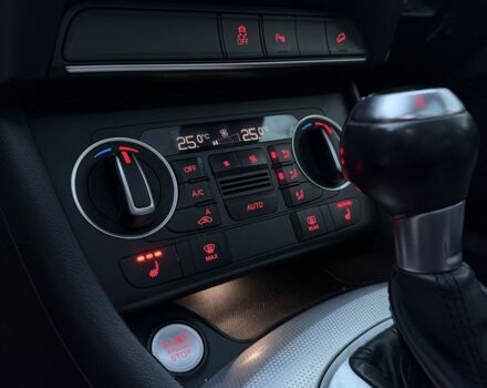 Сірий Ауді Ку3, об'ємом двигуна 2 л та пробігом 220 тис. км за 13750 $, фото 9 на Automoto.ua