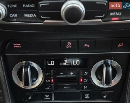 Серый Ауди Ку3, объемом двигателя 2 л и пробегом 251 тыс. км за 15500 $, фото 21 на Automoto.ua