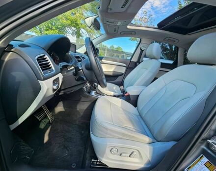 Серый Ауди Ку3, объемом двигателя 2 л и пробегом 74 тыс. км за 6000 $, фото 5 на Automoto.ua