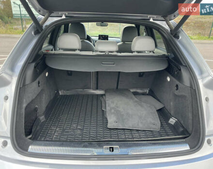 Сірий Ауді Ку3, об'ємом двигуна 2 л та пробігом 118 тис. км за 15500 $, фото 30 на Automoto.ua