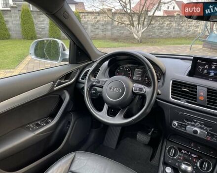 Серый Ауди Ку3, объемом двигателя 2 л и пробегом 90 тыс. км за 16499 $, фото 16 на Automoto.ua