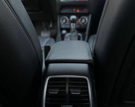 Сірий Ауді Ку3, об'ємом двигуна 2 л та пробігом 104 тис. км за 14500 $, фото 13 на Automoto.ua