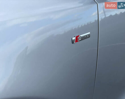 Сірий Ауді Ку3, об'ємом двигуна 2 л та пробігом 118 тис. км за 15500 $, фото 3 на Automoto.ua