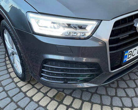 Серый Ауди Ку3, объемом двигателя 2 л и пробегом 52 тыс. км за 17500 $, фото 2 на Automoto.ua