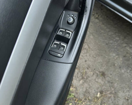 Сірий Ауді Ку3, об'ємом двигуна 2 л та пробігом 160 тис. км за 12950 $, фото 21 на Automoto.ua