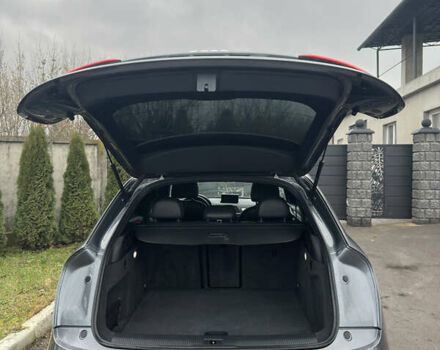 Сірий Ауді Ку3, об'ємом двигуна 2 л та пробігом 160 тис. км за 12950 $, фото 8 на Automoto.ua