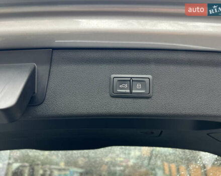 Сірий Ауді Ку3, об'ємом двигуна 1.98 л та пробігом 70 тис. км за 19500 $, фото 42 на Automoto.ua