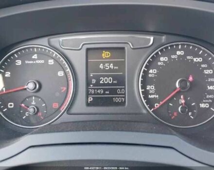 Серый Ауди Ку3, объемом двигателя 2 л и пробегом 78 тыс. км за 3900 $, фото 6 на Automoto.ua