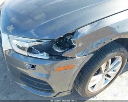 Серый Ауди Ку3, объемом двигателя 2 л и пробегом 78 тыс. км за 3900 $, фото 5 на Automoto.ua