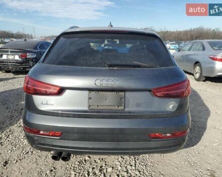 Серый Ауди Ку3, объемом двигателя 1.98 л и пробегом 108 тыс. км за 3000 $, фото 5 на Automoto.ua