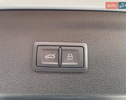 Серый Ауди Ку3, объемом двигателя 1.97 л и пробегом 97 тыс. км за 26900 $, фото 55 на Automoto.ua