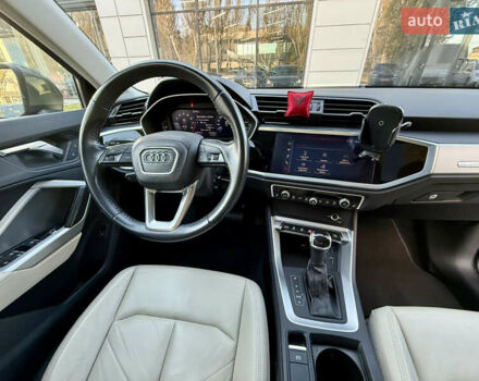 Сірий Ауді Ку3, об'ємом двигуна 1.98 л та пробігом 60 тис. км за 23500 $, фото 20 на Automoto.ua