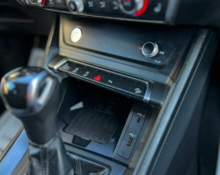 Ауди Ку3 2019 в Черновцах на Automoto.ua Серый Ауди Ку3, объемом двигателя 2 л и пробегом 42 тыс. км за 11800 $, фото 11 на Automoto.ua