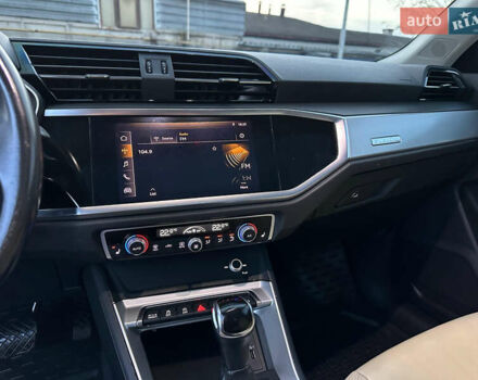 Сірий Ауді Ку3, об'ємом двигуна 1.98 л та пробігом 172 тис. км за 22700 $, фото 51 на Automoto.ua