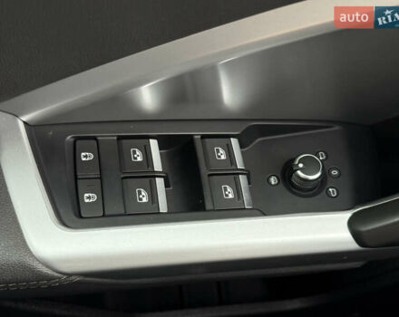 Серый Ауди Ку3, объемом двигателя 1.98 л и пробегом 84 тыс. км за 27999 $, фото 23 на Automoto.ua