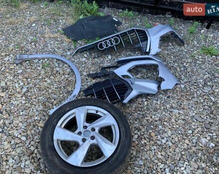 Серый Ауди Ку3, объемом двигателя 1.98 л и пробегом 163 тыс. км за 15500 $, фото 14 на Automoto.ua