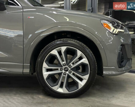 Сірий Ауді Ку3, об'ємом двигуна 1.98 л та пробігом 55 тис. км за 28900 $, фото 4 на Automoto.ua