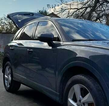 Сірий Ауді Ку3, об'ємом двигуна 1.98 л та пробігом 181 тис. км за 20999 $, фото 19 на Automoto.ua