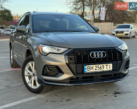 Серый Ауди Ку3, объемом двигателя 1.98 л и пробегом 43 тыс. км за 29000 $, фото 1 на Automoto.ua