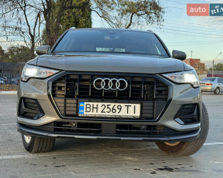 Серый Ауди Ку3, объемом двигателя 1.98 л и пробегом 43 тыс. км за 29000 $, фото 2 на Automoto.ua