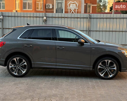 Ауди Ку3 2020 в Одессе на Automoto.ua Серый Ауди Ку3, объемом двигателя 1.98 л и пробегом 57 тыс. км за 28900 $, фото 4 на Automoto.ua