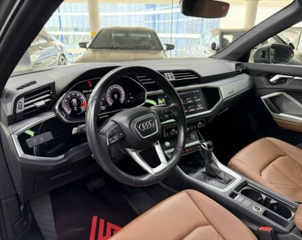 Серый Ауди Ку3, объемом двигателя 2 л и пробегом 55 тыс. км за 28900 $, фото 17 на Automoto.ua