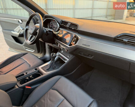 Ауди Ку3 2020 в Одессе на Automoto.ua Серый Ауди Ку3, объемом двигателя 1.98 л и пробегом 57 тыс. км за 28900 $, фото 17 на Automoto.ua