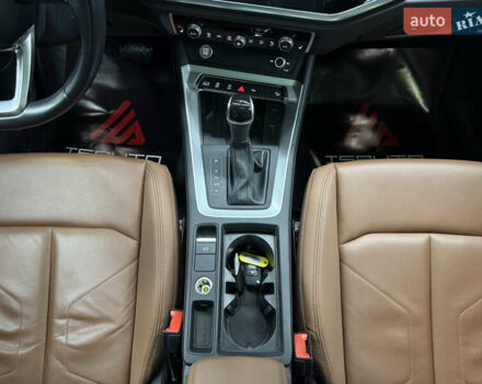 Сірий Ауді Ку3, об'ємом двигуна 1.98 л та пробігом 55 тис. км за 28900 $, фото 27 на Automoto.ua