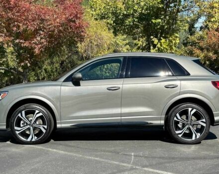 Серый Ауди Ку3, объемом двигателя 2 л и пробегом 10 тыс. км за 25500 $, фото 3 на Automoto.ua