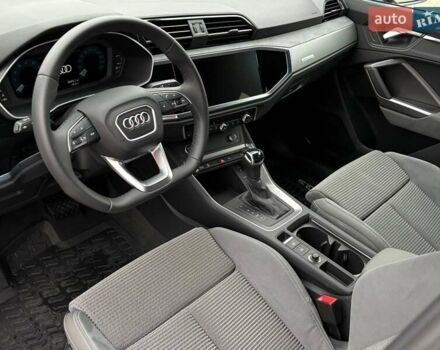 Сірий Ауді Ку3, об'ємом двигуна 1.5 л та пробігом 13 тис. км за 35500 $, фото 9 на Automoto.ua