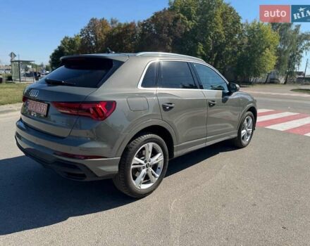 Серый Ауди Ку3, объемом двигателя 1.98 л и пробегом 16 тыс. км за 33600 $, фото 3 на Automoto.ua