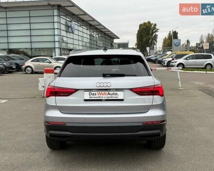 Сірий Ауді Ку3, об'ємом двигуна 1.5 л та пробігом 13 тис. км за 35500 $, фото 4 на Automoto.ua